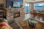 Main level lakefront and big mountain views.